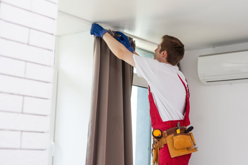 Curtains Mounting Service